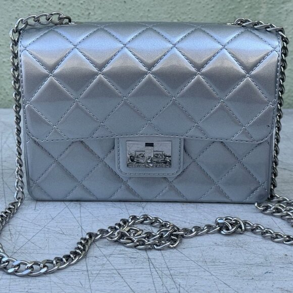 Designinverso Milano PVC Shoulder Bag Silver Quilted Silver Chain Purse Bag - Picture 1 of 5